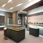 Hot Selling Modern Retail Wood Jewelry Showcase Display Case Stainless Steel Tempered Glass with LED Light for Store Mall Use